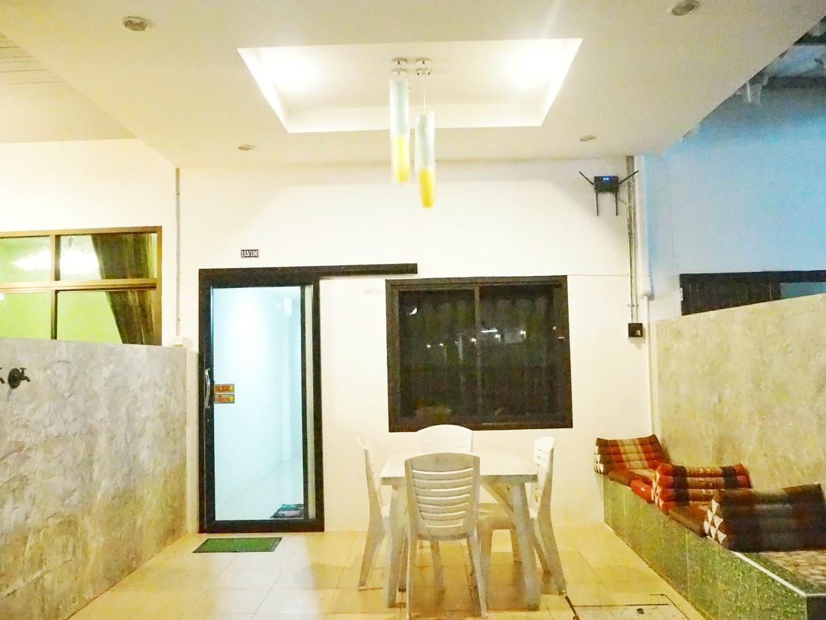 Lotto Hotel Rayong Buitenkant foto